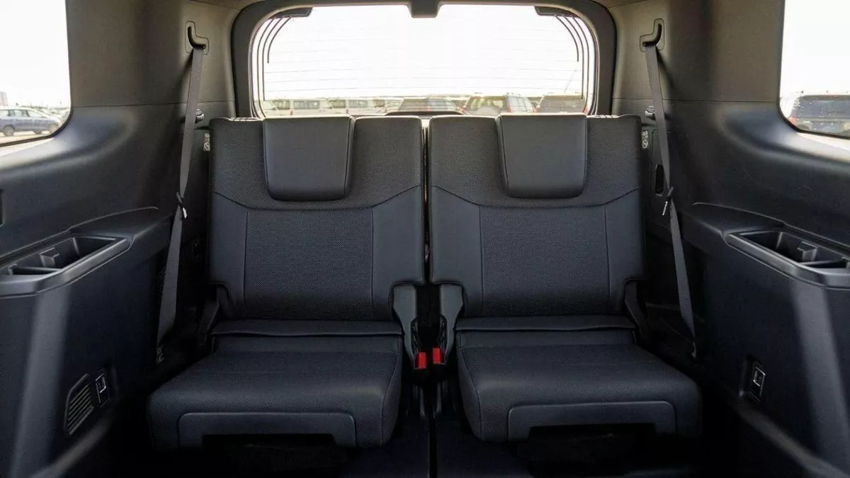 Toyota Prado VXR 250 WX 2.4P AT ADVENTURE MY2025– BLACK-18-0