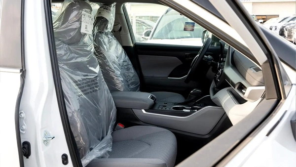 2026 Toyota Highlander LE 2.5 AT Hybrid