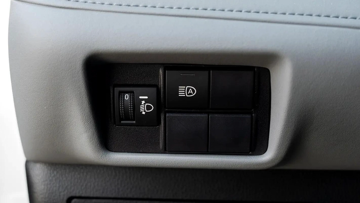 2026 Toyota Highlander LE 2.5 AT Hybrid-14-14