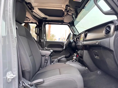 Jeep Wrangler Rubicon-4