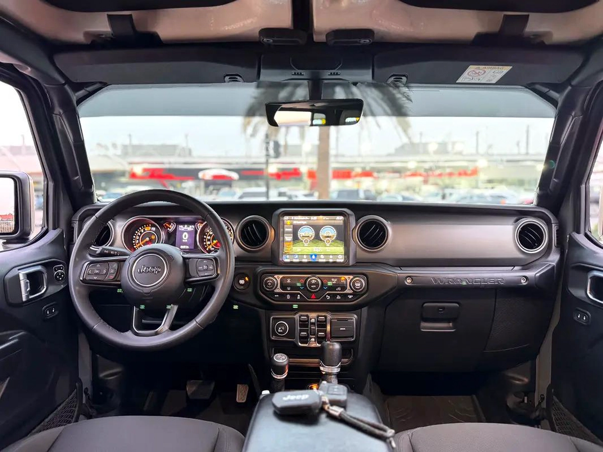 Jeep Wrangler Rubicon-10-10
