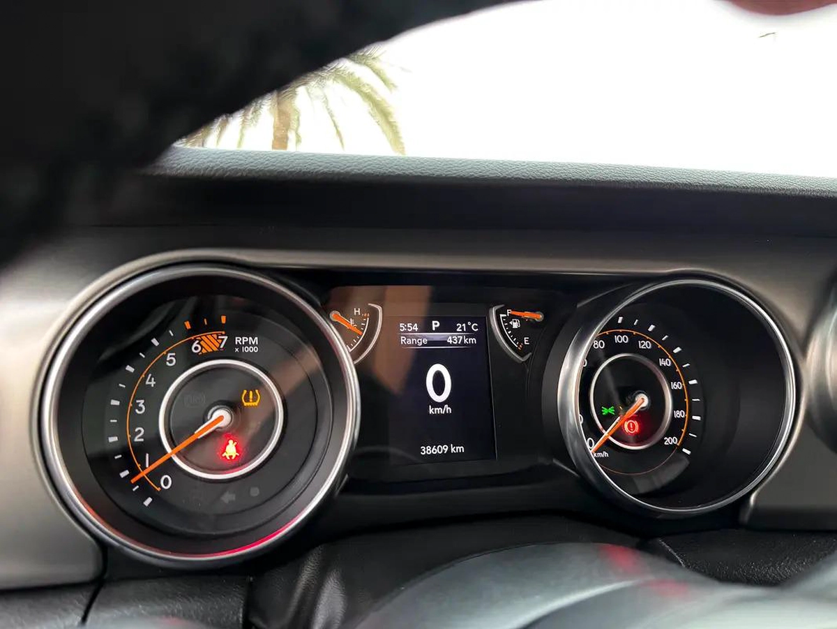 Jeep Wrangler Rubicon-19-19