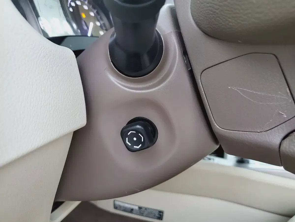 LEXUS GX460 2010 FACELIFTED 2021 G.C.C FULL OPTION IN EXCELLENT CONDITION-13-13