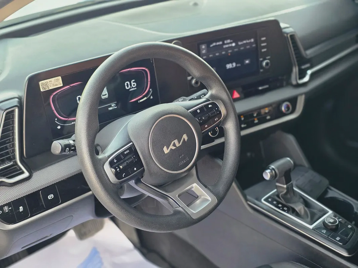 2023 Kia Sportage LX GCC Specs-17-17