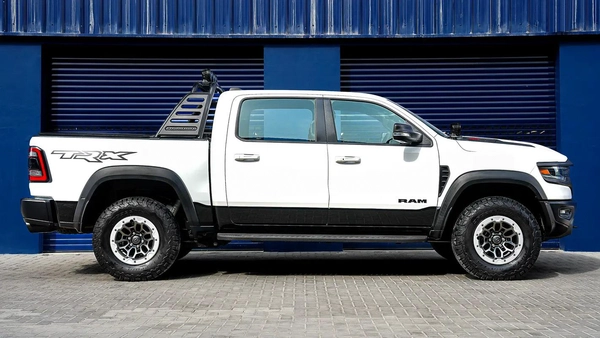 RAM 1500 TRX V8