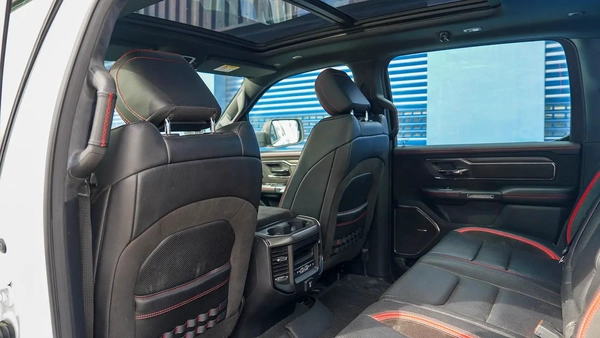 RAM 1500 TRX V8