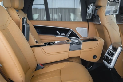 Range Rover Vogue P530 Autobiography |  | GCC Specs | V8 | Full Options | 2026 (Export)-12