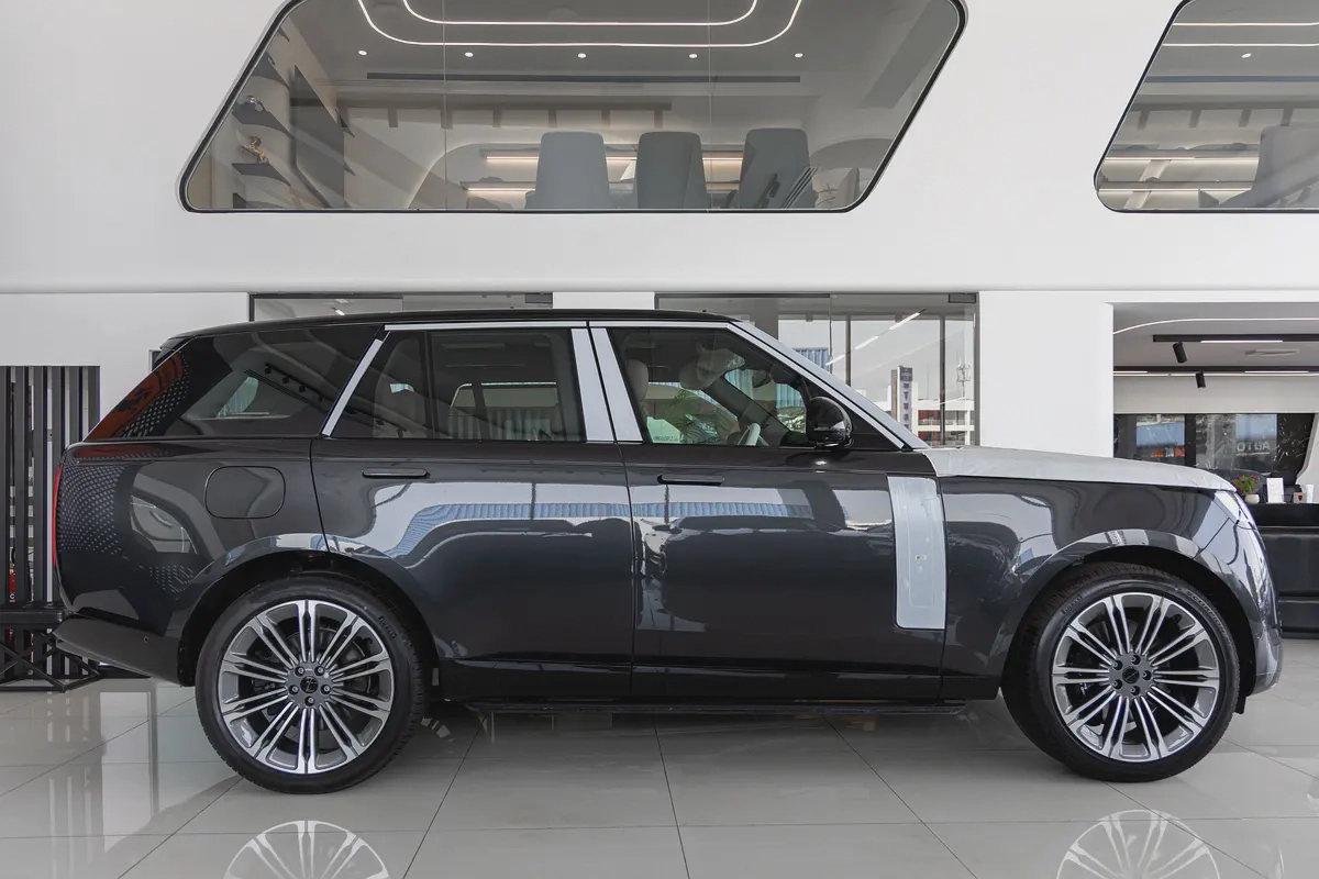 Range Rover Vogue P530 Autobiography |  | GCC Specs | V8 | Full Options | 2026 (Export)-6-6
