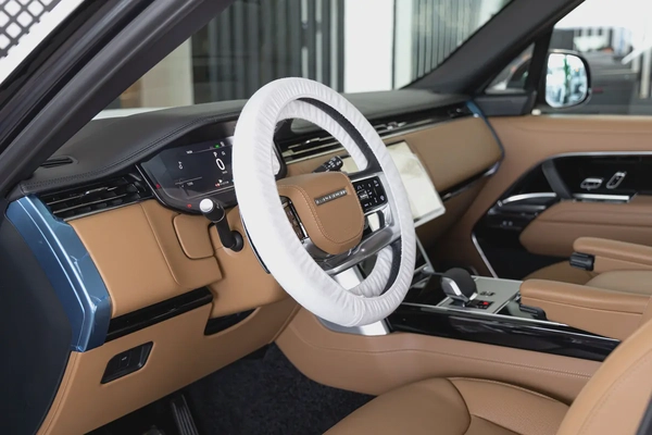 Range Rover Vogue P530 Autobiography |  | GCC Specs | V8 | Full Options | 2026 (Export)