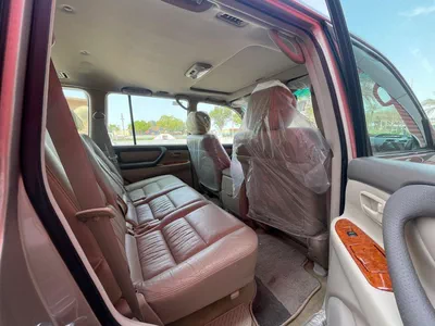 Toyota Land Cruiser VXR TOP LTH LOW MILEAGE ORIGINAL PAINT-8