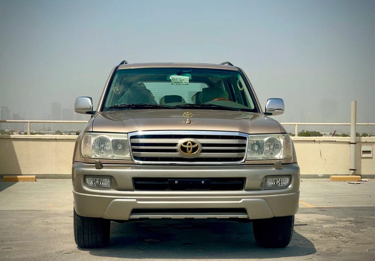 Toyota Land Cruiser VXR TOP LTH LOW MILEAGE ORIGINAL PAINT-1-0