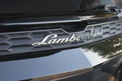 Lamborghini Urus SE 2026-11